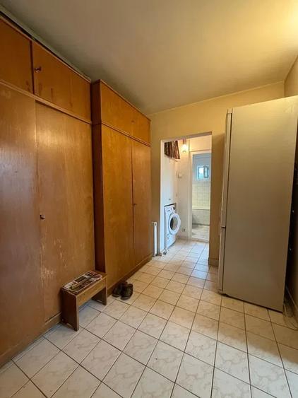 Apartament cu 2 camere decomandat în Nicolina