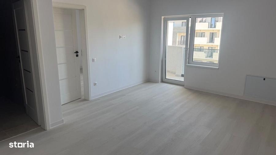 Apartament cu 3 camere în Central — fotografia 1