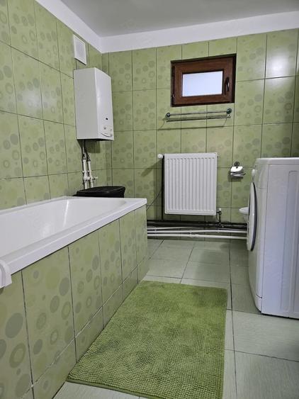 Casă cu 4 camere cu Teren 1000 Mp în Odobești