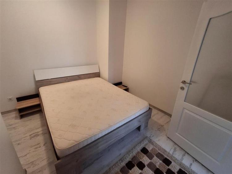 Apartament cu 2 camere semidecomandat în Exterior Sud