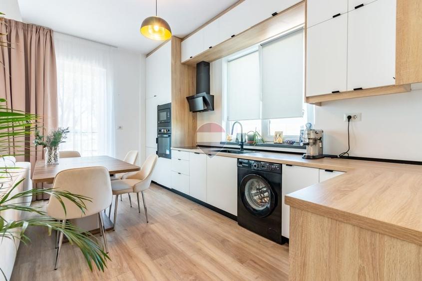 Casă individuală cu 4 camere cu Teren 404 Mp în Corbeanca