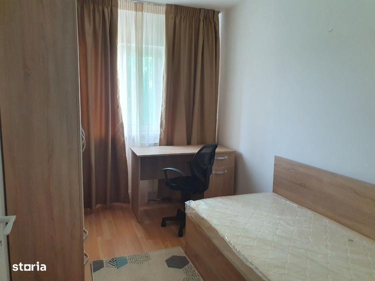 Apartament cu 3 camere decomandat în 9 Mai
