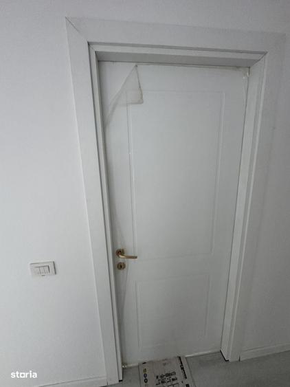 Apartament cu 4 camere decomandat în Exterior Vest