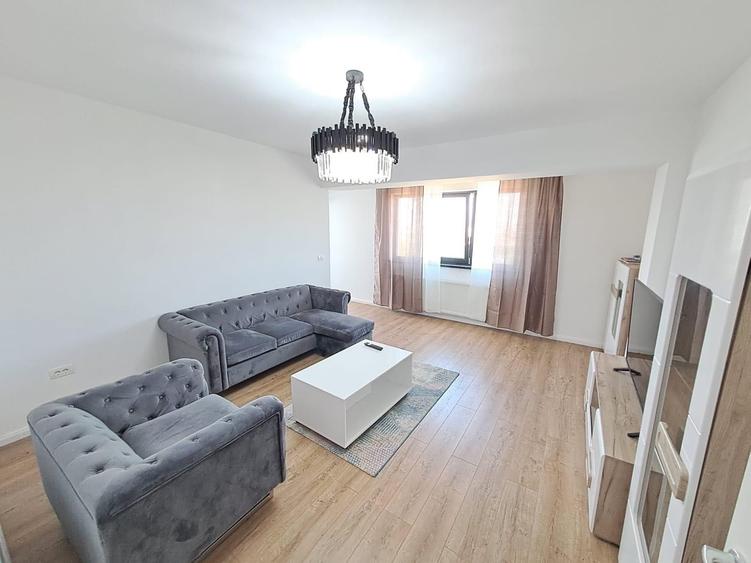 Apartament cu 3 camere decomandat în Herăstrău