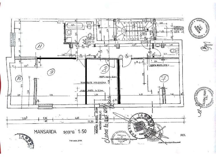 Casă cu 10 camere decomandat cu Teren 387 Mp în Basarabia