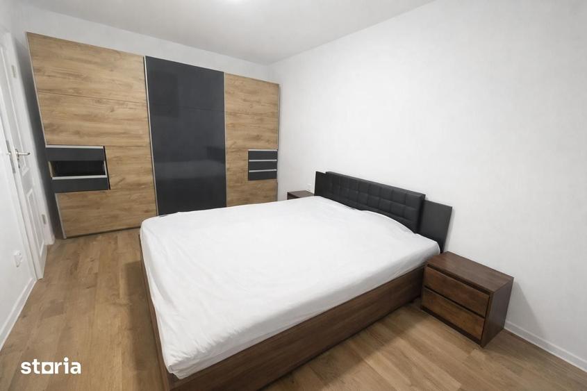 Apartament cu 4 camere decomandat în Rogerius