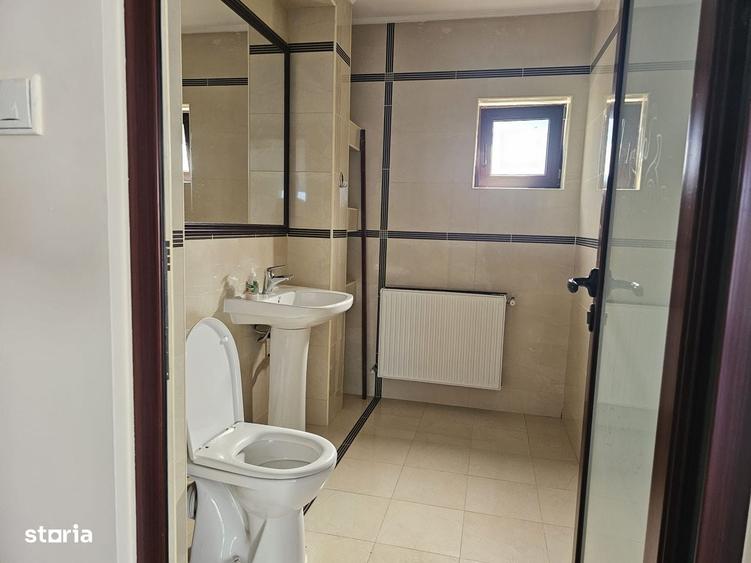 Doua vile noi si teren 600 mp Iasi Valea Lupului Penny - 2