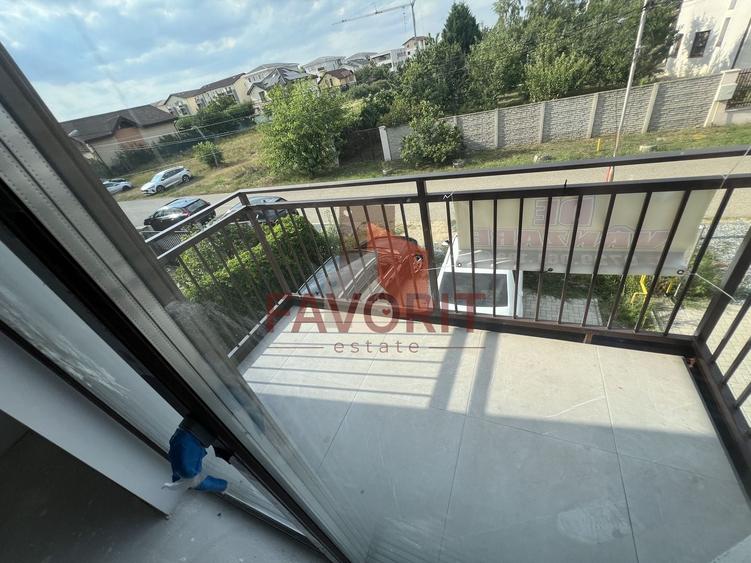 Duplex cu 4 camere cu Canalizare în Giroc