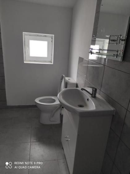 Casă cu 5 camere cu Teren 350 Mp în Tărlungeni