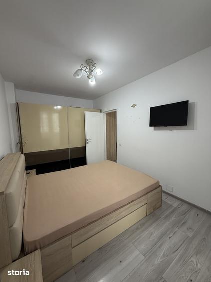 Apartament cu 2 camere semidecomandat în Florești