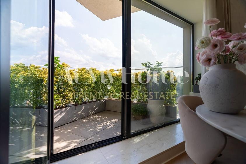Apartament cu 3 camere decomandat, mobilat în Barbu Văcărescu
