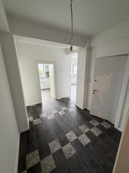 Apartament cu 2 camere decomandat în Bucium