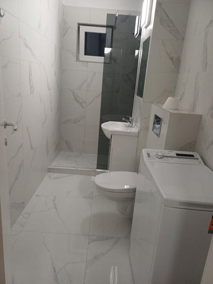 Garsonieră decomandată în Câmpului