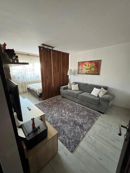 Apartament cu 2 camere decomandat în Ultracentral