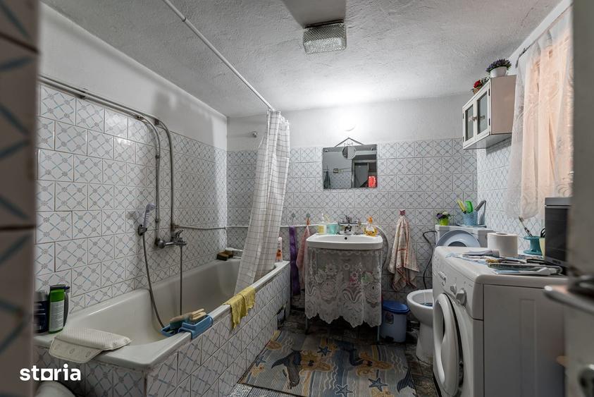 Casa 3 camere, bucatarie si baie, in zona centrala din Chisineu-Cris - 9