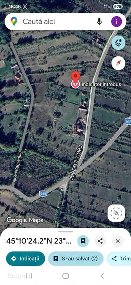 Teren de 2300 mp, în Polovragi