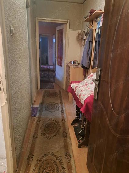Apartament cu 2 camere semidecomandat în Micro 16