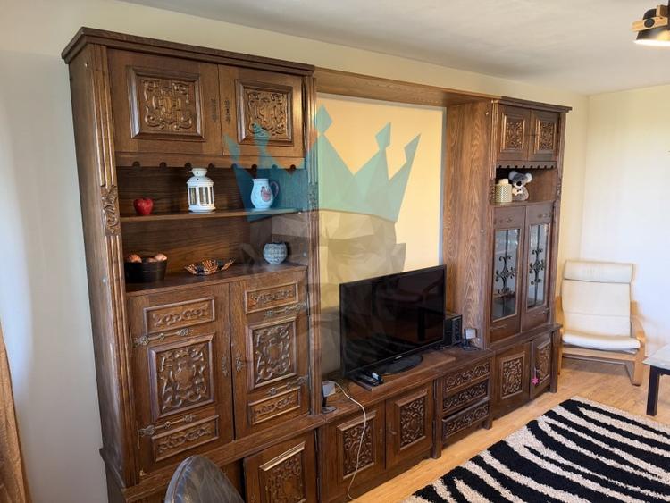 Apartament cu 2 camere decomandat, mobilat în Titan