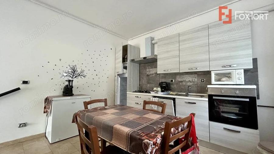 Apartament cu 3 camere semidecomandat, mobilat în Ghiroda