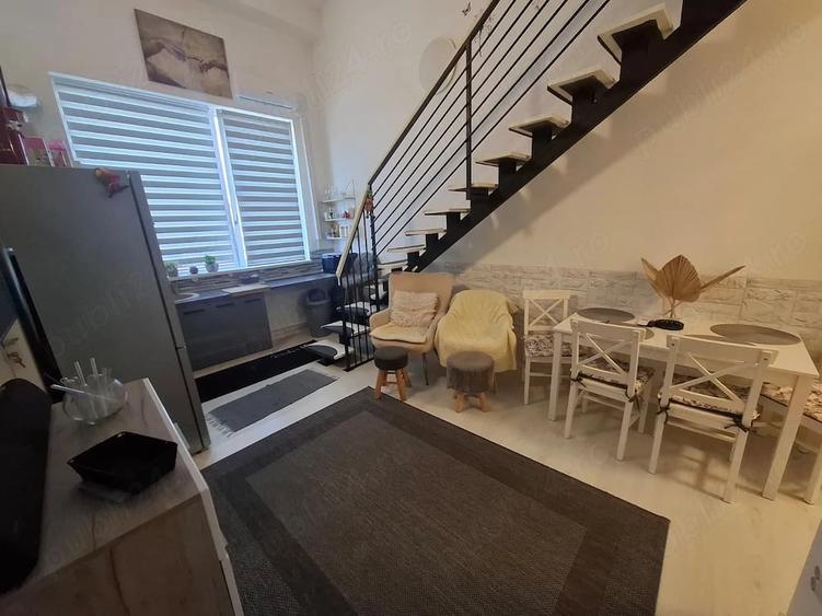 Apartament cu 4 camere nedecomandat în Central