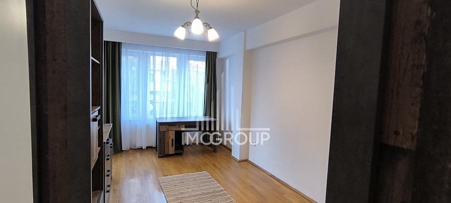 Apartament cu 3 camere decomandat, mobilat în Gheorgheni