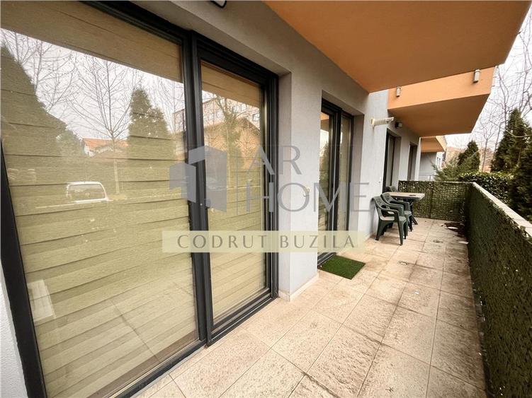 Apartament cu 3 camere decomandat în Albert