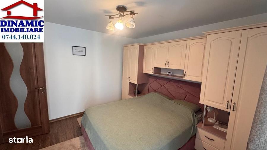 Apartament cu 2 camere decomandat în Vest