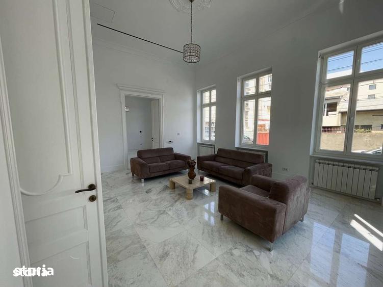 Casă cu 4 camere cu Teren 100 Mp în Ultracentral