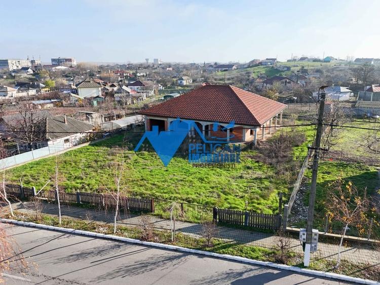 Casă individuală cu 4 camere cu Garaj în Mahmudia