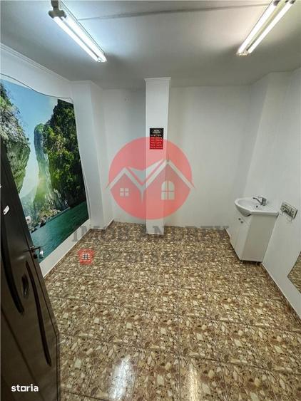 Spațiu comercial, de 70 mp, în E3