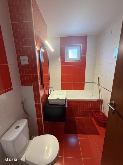 Apartament cu 2 camere decomandat în Tudor
