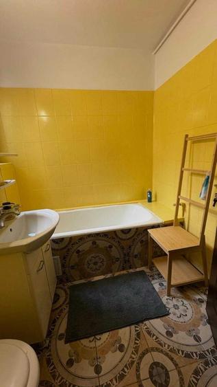 Apartament cu 2 camere decomandat în Parcul Carol