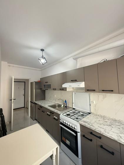 Apartament cu 2 camere decomandat în Militari