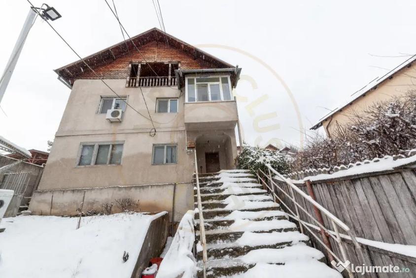 Apartament cu 3 camere decomandat în Nord