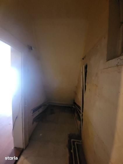 Casă cu 2 camere cu Teren 504 Mp în Central