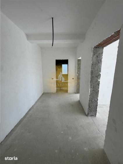 Apartament cu 3 camere în Moșnița Nouă