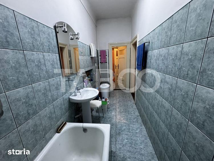 Apartament cu 3 camere decomandat, mobilat în Orașul de Jos