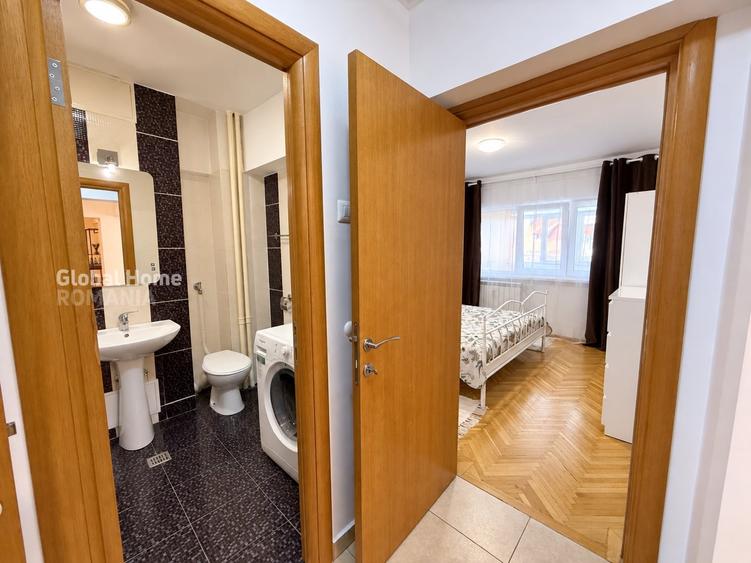 Apartament cu 4 camere decomandat, mobilat în P-ța Romană