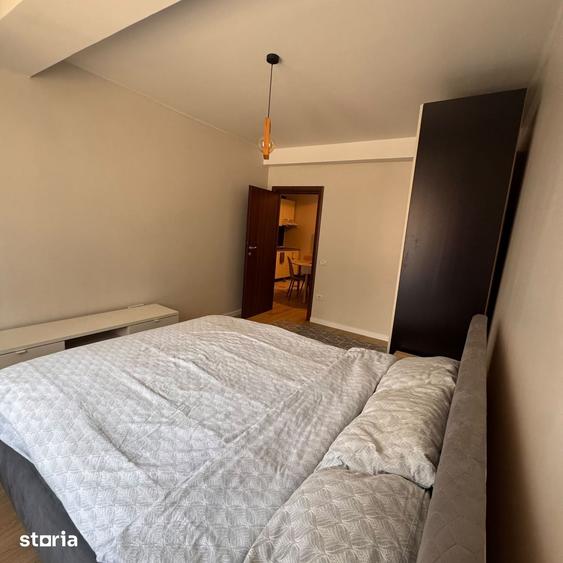 Apartament cu 3 camere în Malul Ursului
