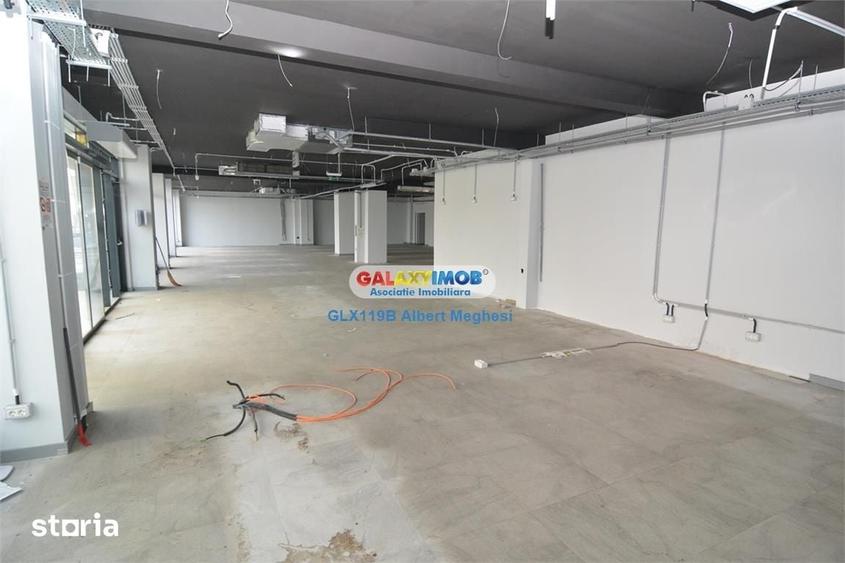 Spațiu comercial, de 377 mp, în Central