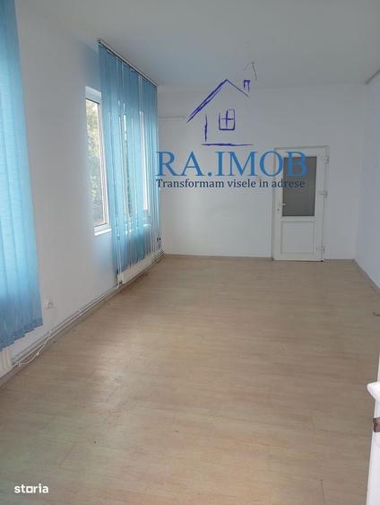 Casă cu 4 camere în Rudului