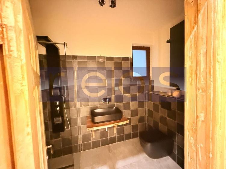 Apartament cu 4 camere în Ultracentral