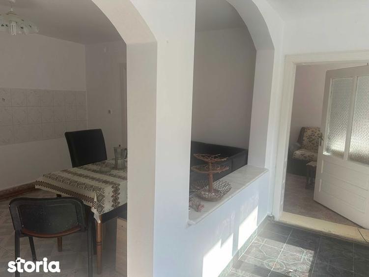 Casă cu 4 camere cu Teren 1144 Mp în Glodeni
