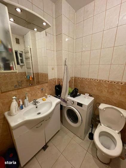Apartament cu 2 camere decomandat în Romană