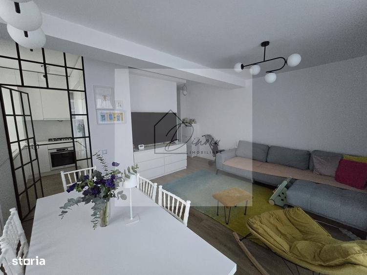 Apartament cu 3 camere decomandat în Tunari