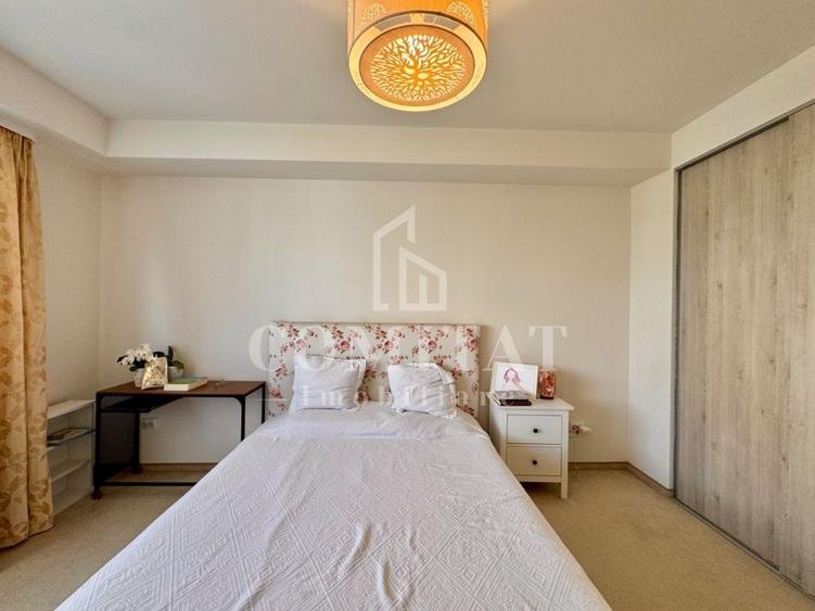 Duplex cu 4 camere cu Canalizare în Florești