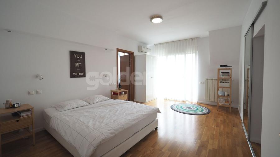 Duplex cu 7 camere cu Piscina în Pipera