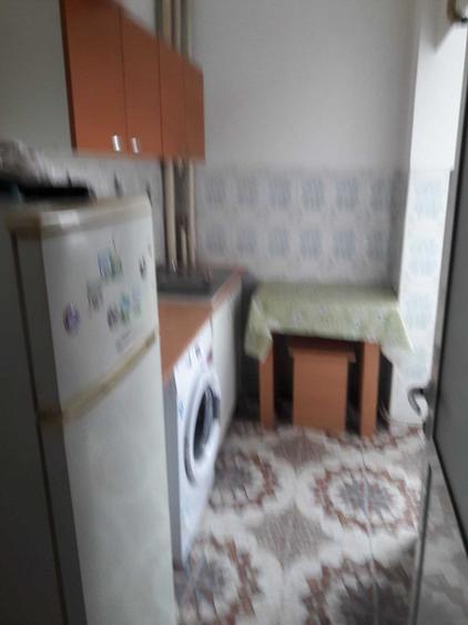Garsonieră decomandată în Școlilor