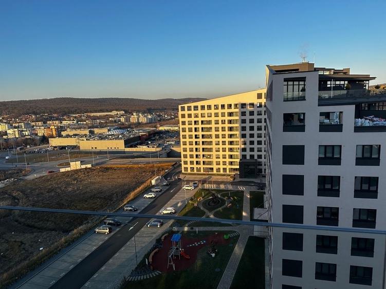 Apartament cu 2 camere decomandat în Exterior Vest