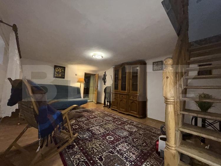Casă individuală cu 5 camere cu Garaj în Gherla